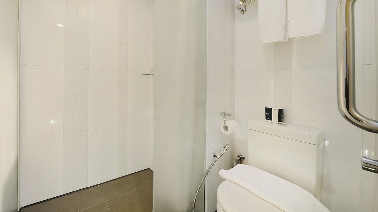 Zen Premium Dhoby Ghaut Singapore Exterior photo